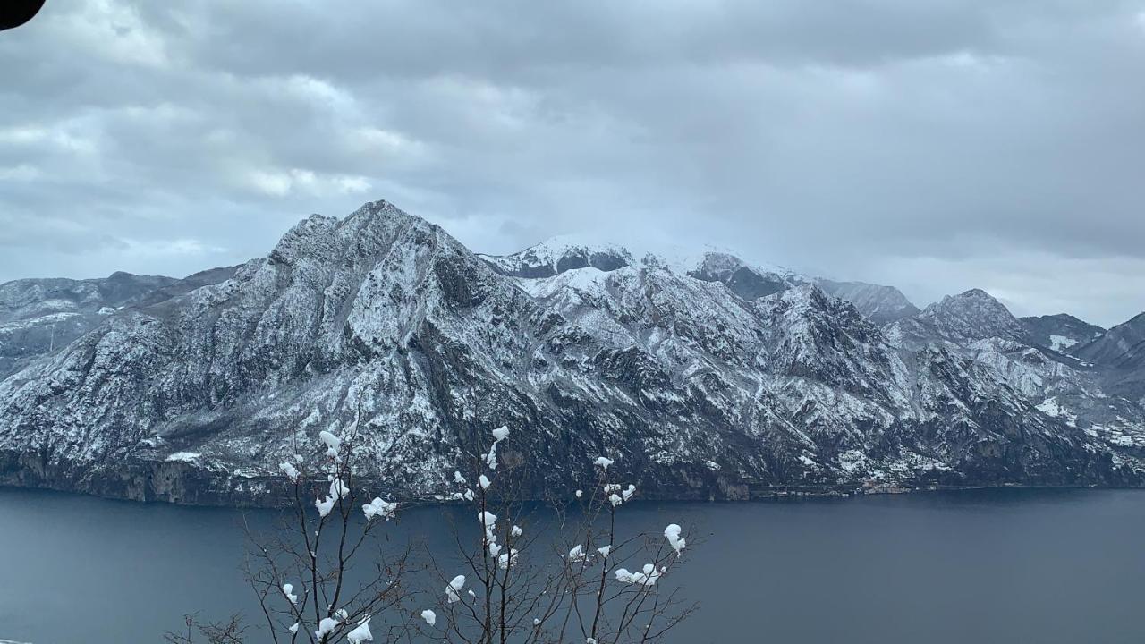 Cozy House On Iseo Lake Fonteno Luaran gambar